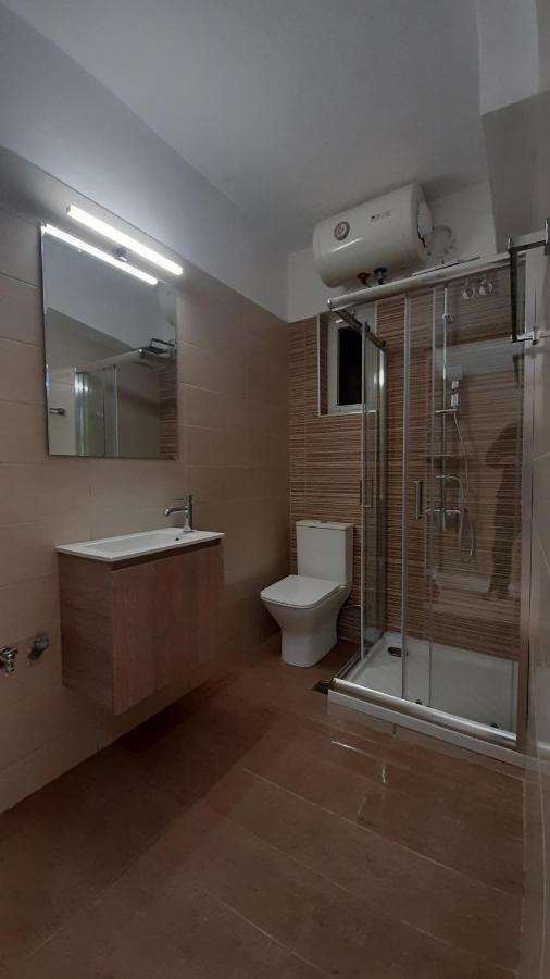 Tasias Apartments Lixouri Exterior foto