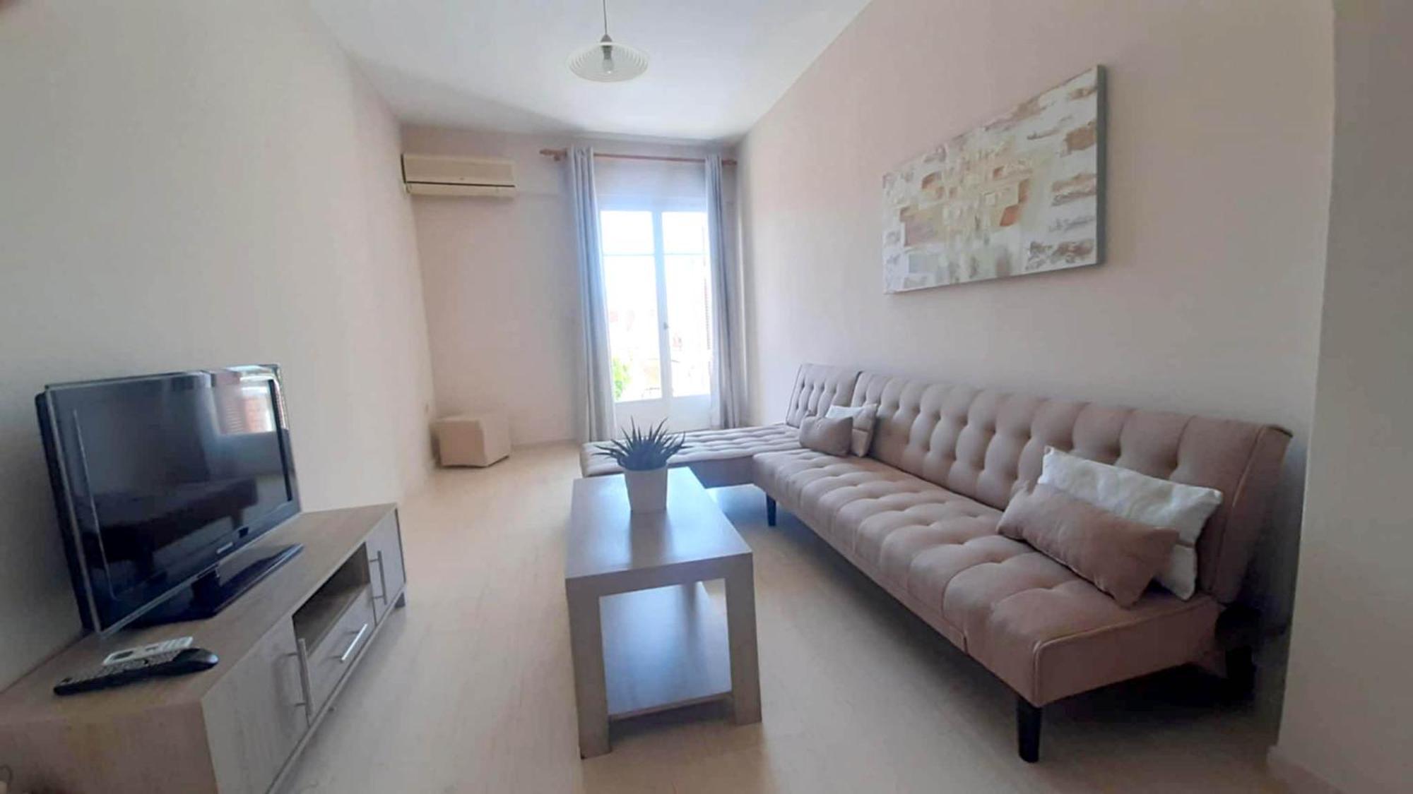 Tasias Apartments Lixouri Exterior foto
